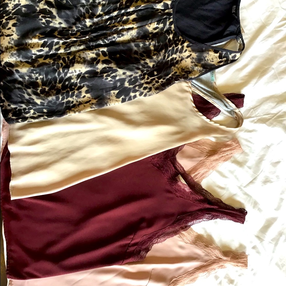 Set lot of 4 silk or satin like blouse camisoles